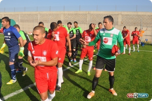 הביסו את סנדלה גלבוע.הפועל באקה (צילום:אחמד עוויסאת)